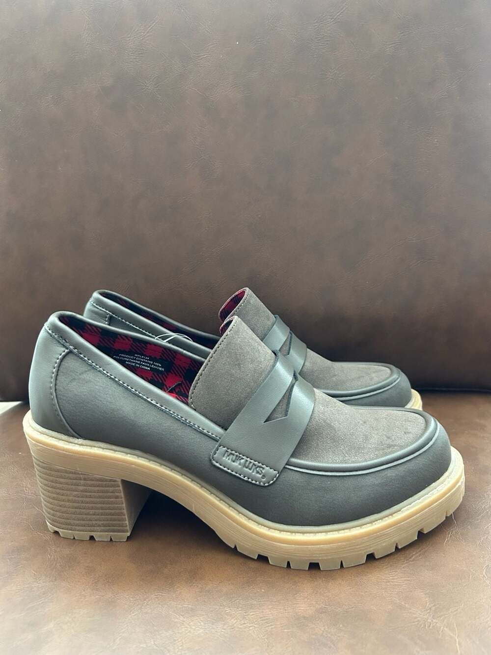 MUK LUKS  Leona Platform Penny Stacked heel chunky Loafer